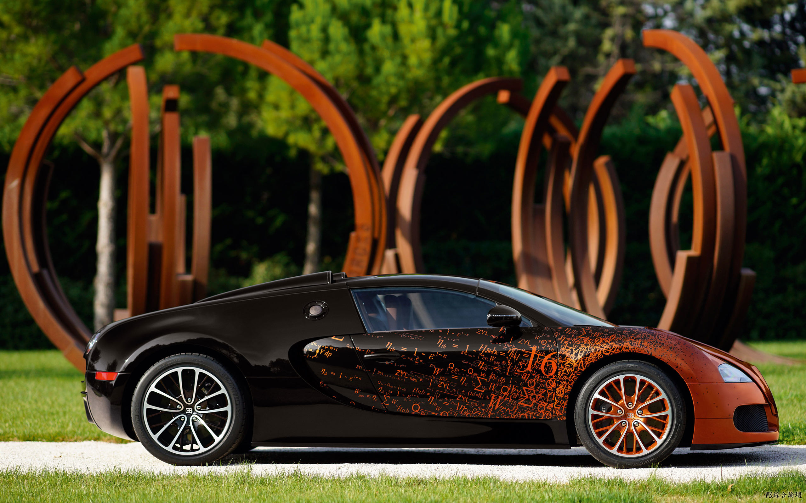 Bug_Vey_Grand_Sport_Bernar_Ven_2012_06_2560x1600.jpg