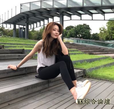 抖音温婉转型美妆博主走清纯路线，靠教网友化妆成功捞金！-3.jpeg