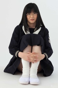 schoolgirl-scene_05_01-1