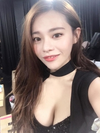 Queena Chen (莙莙)